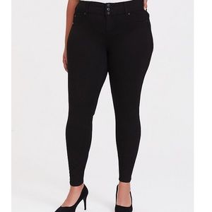 Torrid JEGGING - SUPER STRETCH BLACK size 16 Tall